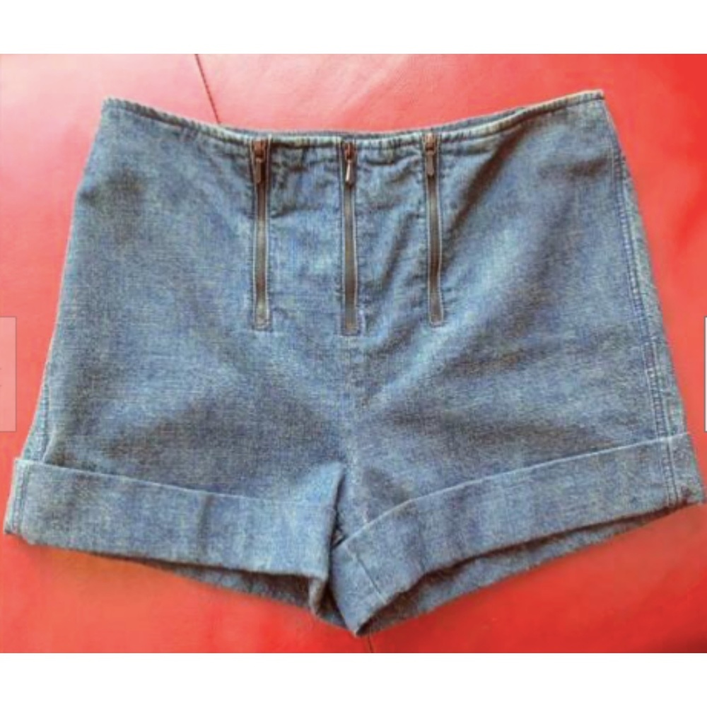 Chanel Blue Jean Shorts Denim 38 6 Cuffed